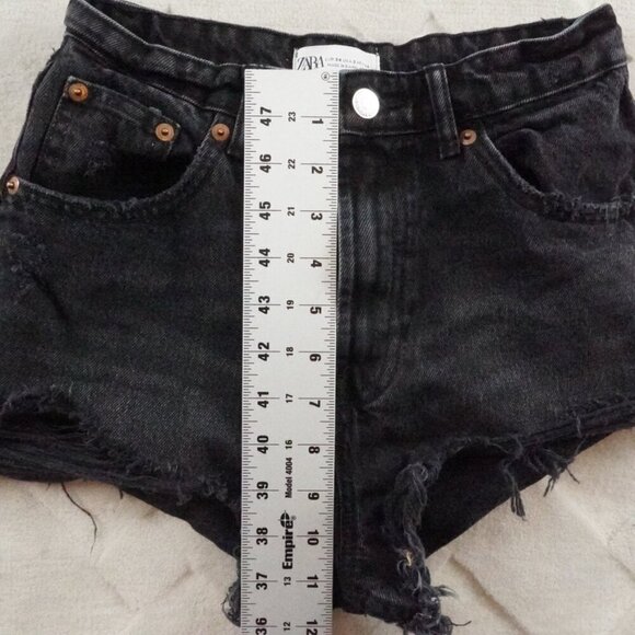 Zara High Rise Shorts Womens 2 Black Denim Raw Hem - Picture 7 of 10